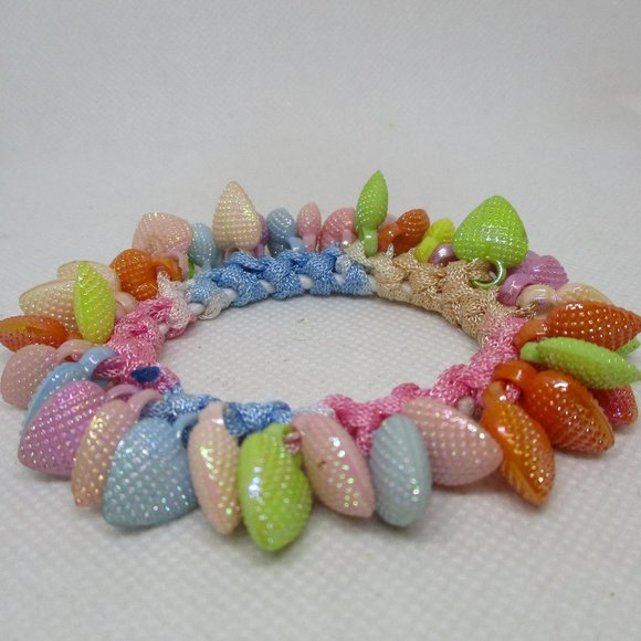 GIRLS And WOMENS BRACELET 40 Heart Charm Stretch Bracelet Textured Puffed Heart - Picture 11 of 11